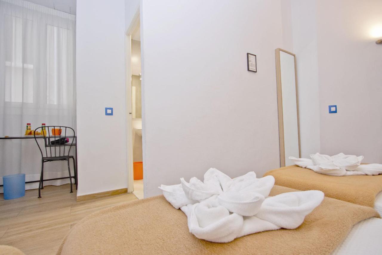 Quarto Superior com Cama de Casal ou 2 de Solteiro