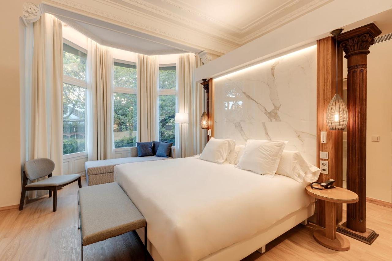Suite Tibidabo 32 con hammam, bañera de hidromasaje y sauna