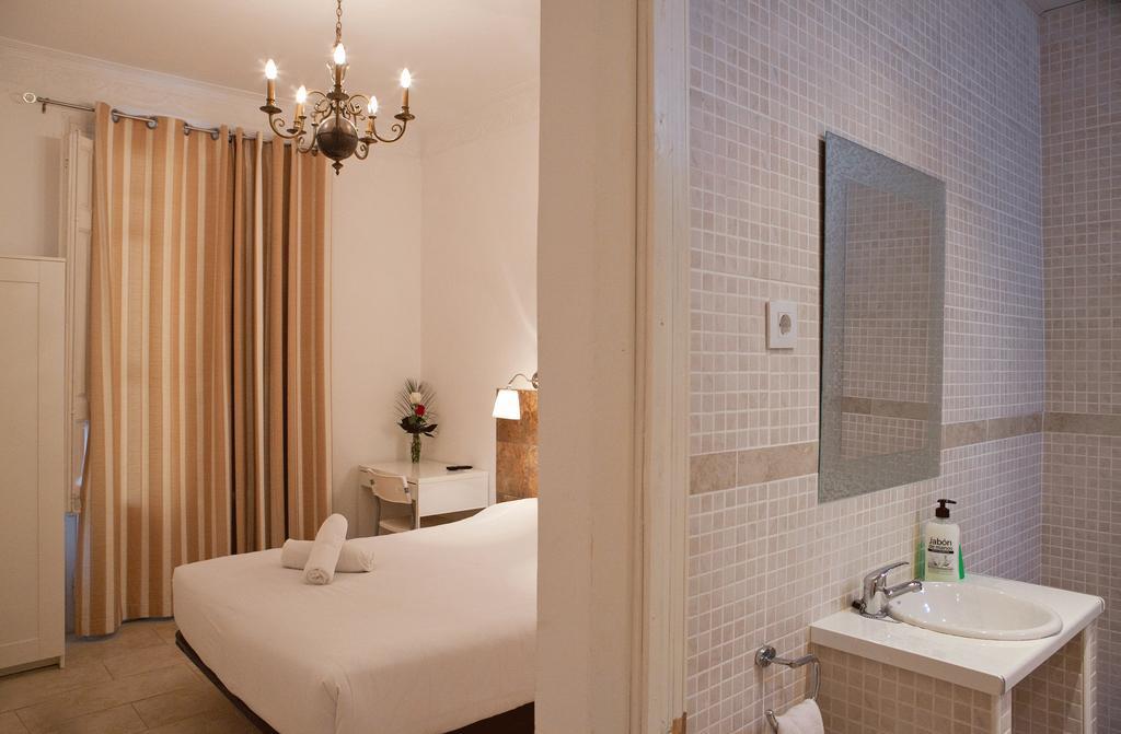 Economy Double or Twin Room