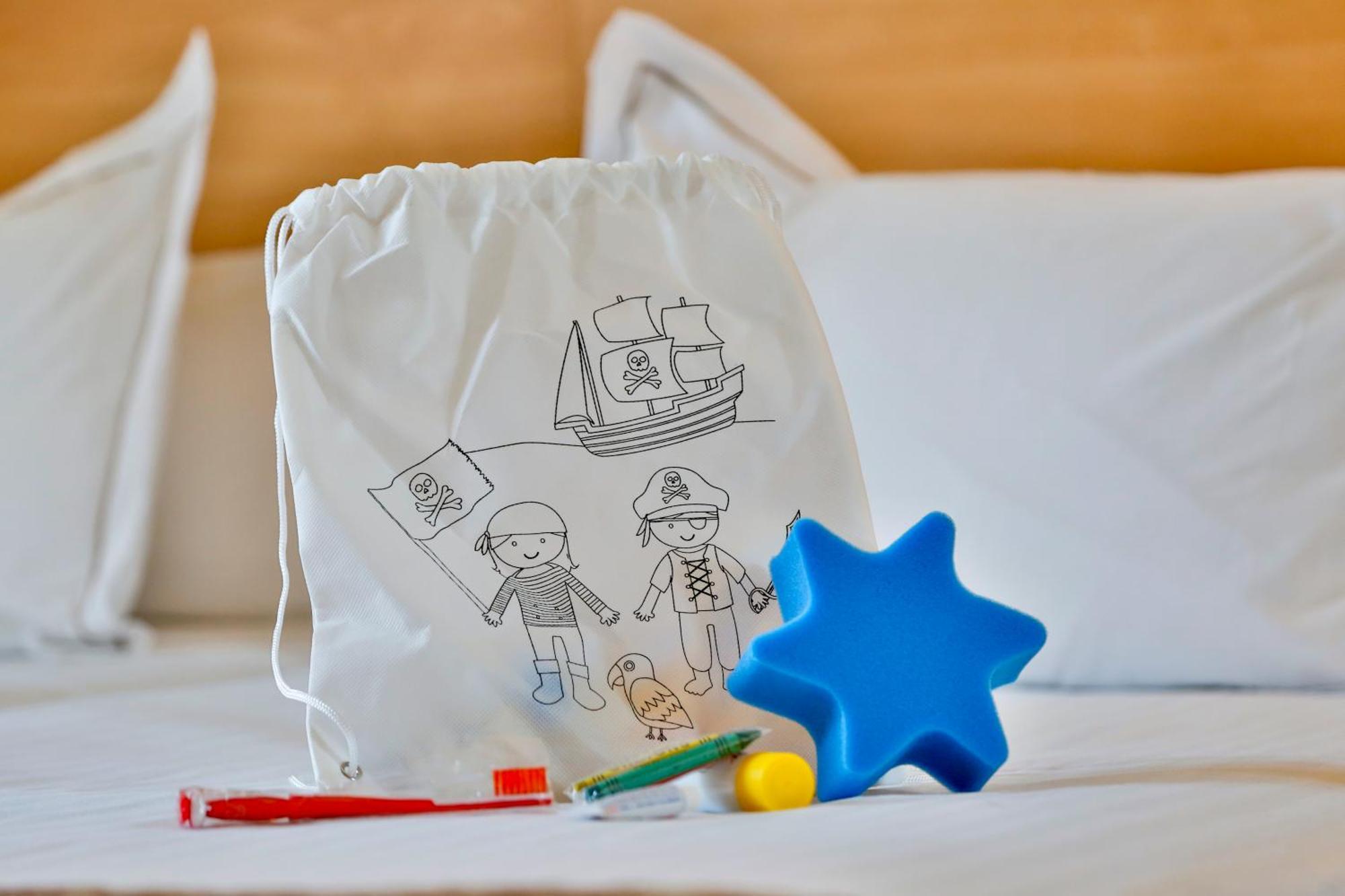 Vierbettzimmer (2 Erwachsene + 2 Kinder)