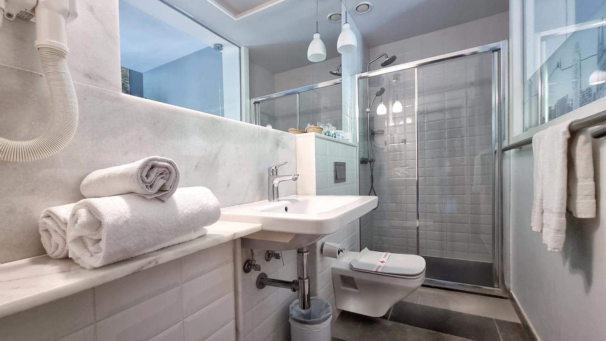 Comfort Double room with External View,1207891906:JPEG