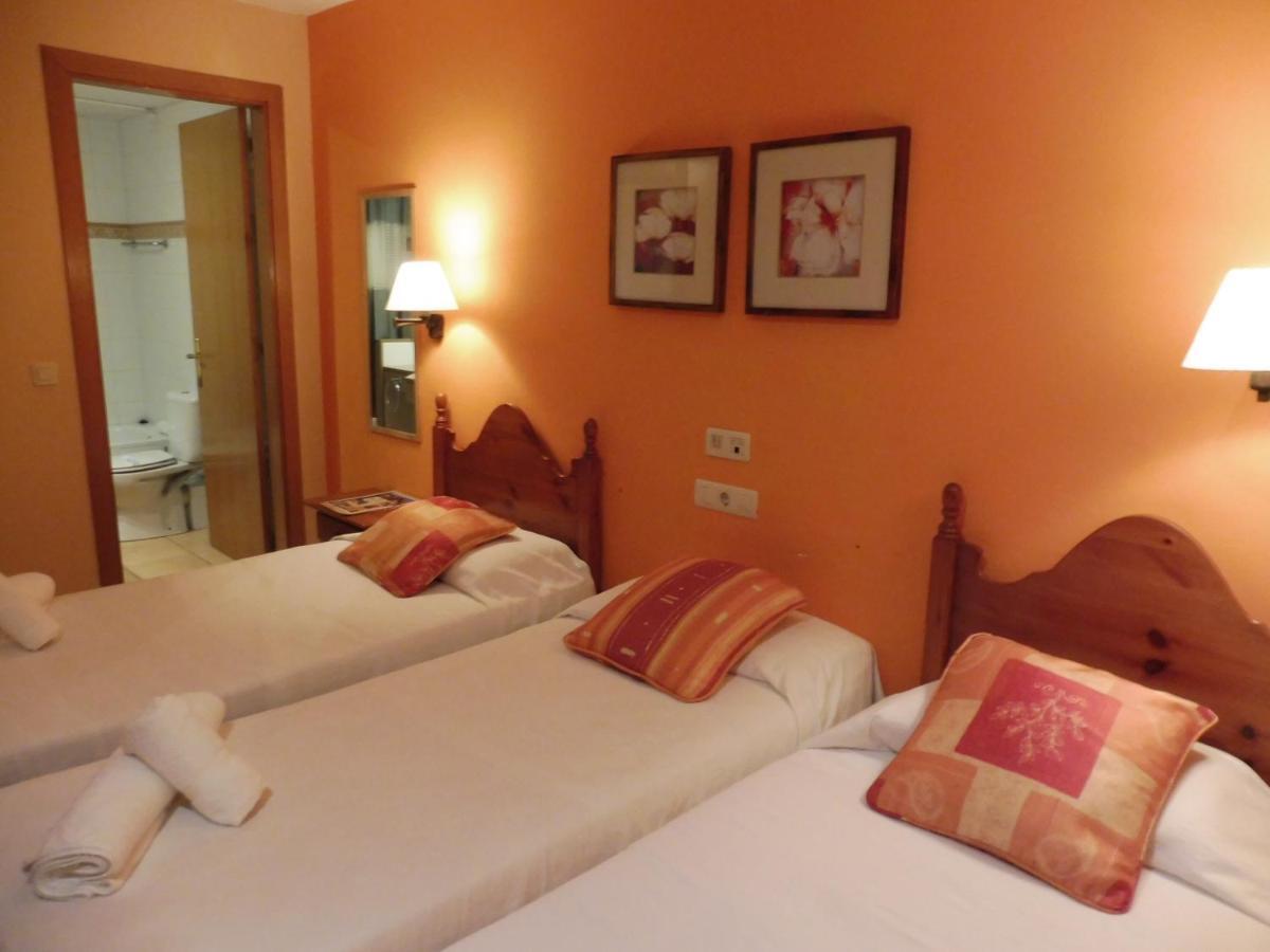 Standard Triple Room,1320287272:JPEG