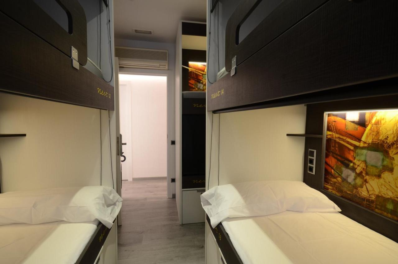 Bed 6-Bed Mixed Dormitory Room