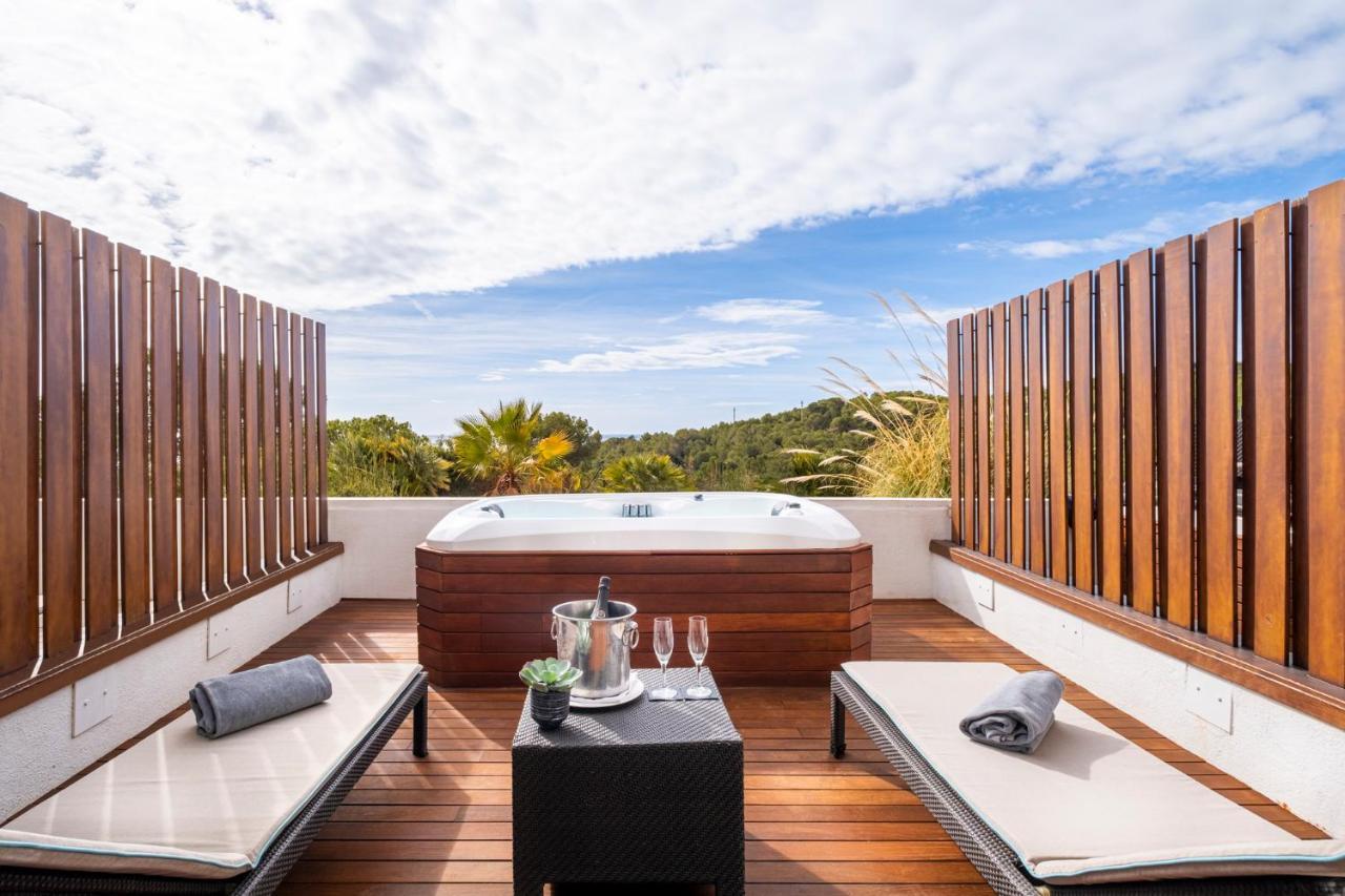 Deluxe Mediterrani Kamer met Terras en Hot Tub