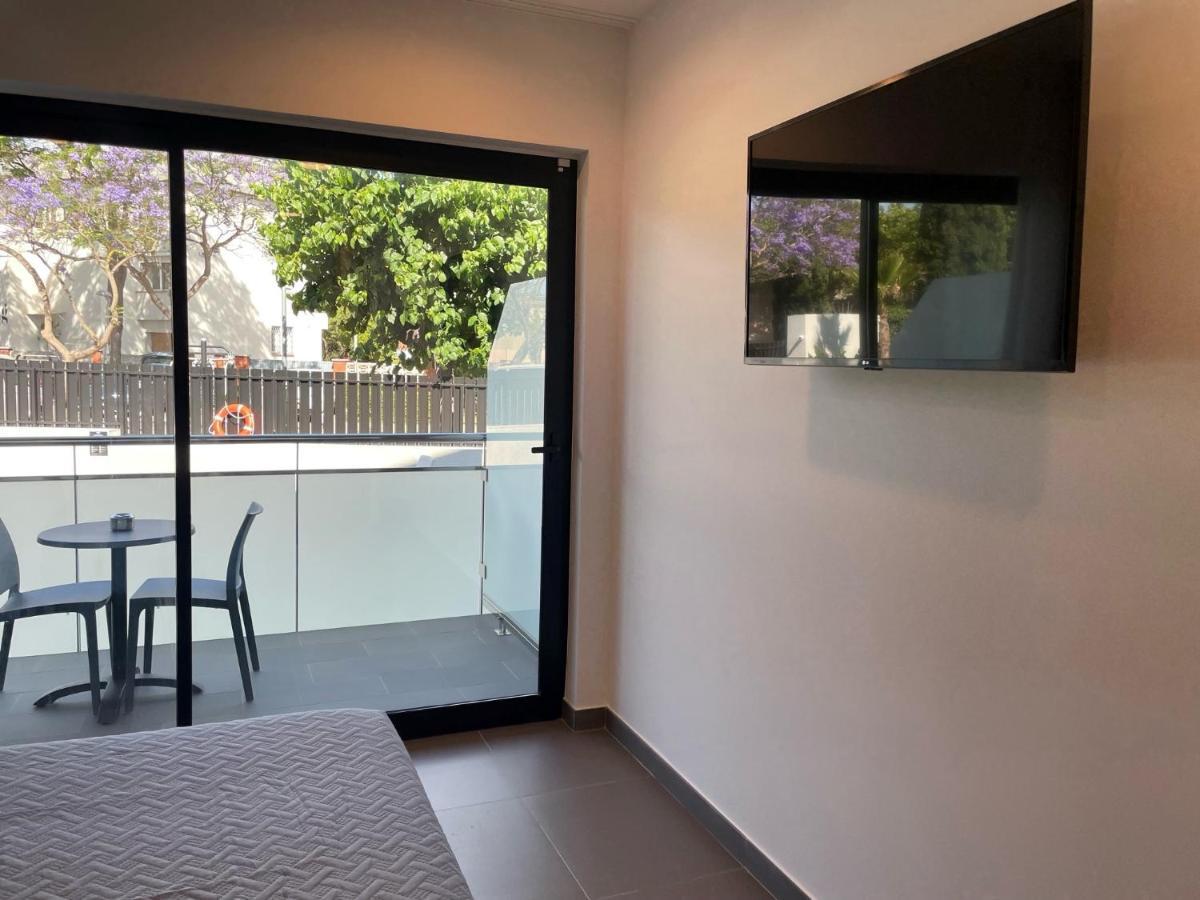 Queen Room with Pool View,1417238256:JPEG