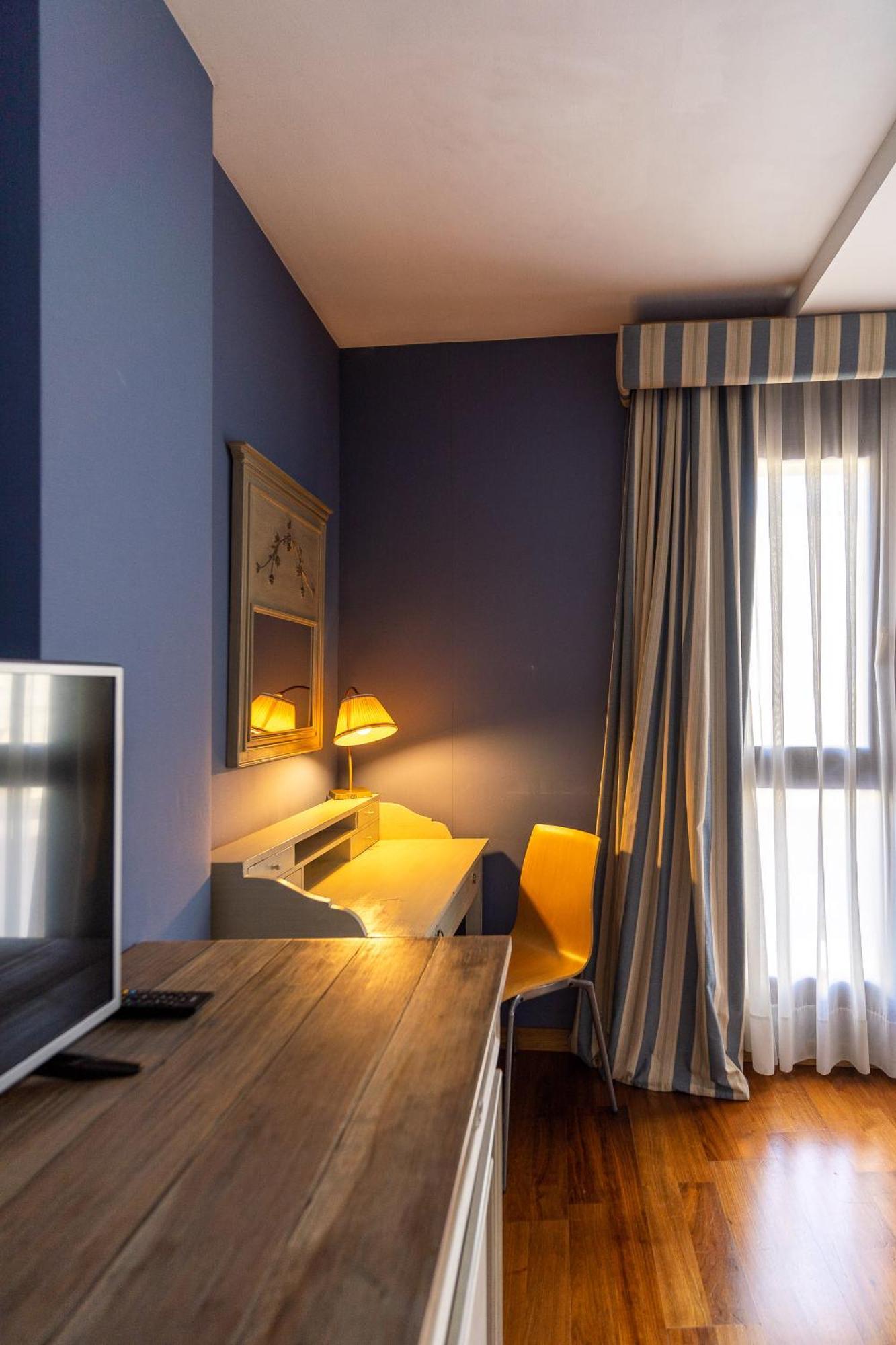 Single Room,1612954662:JPEG