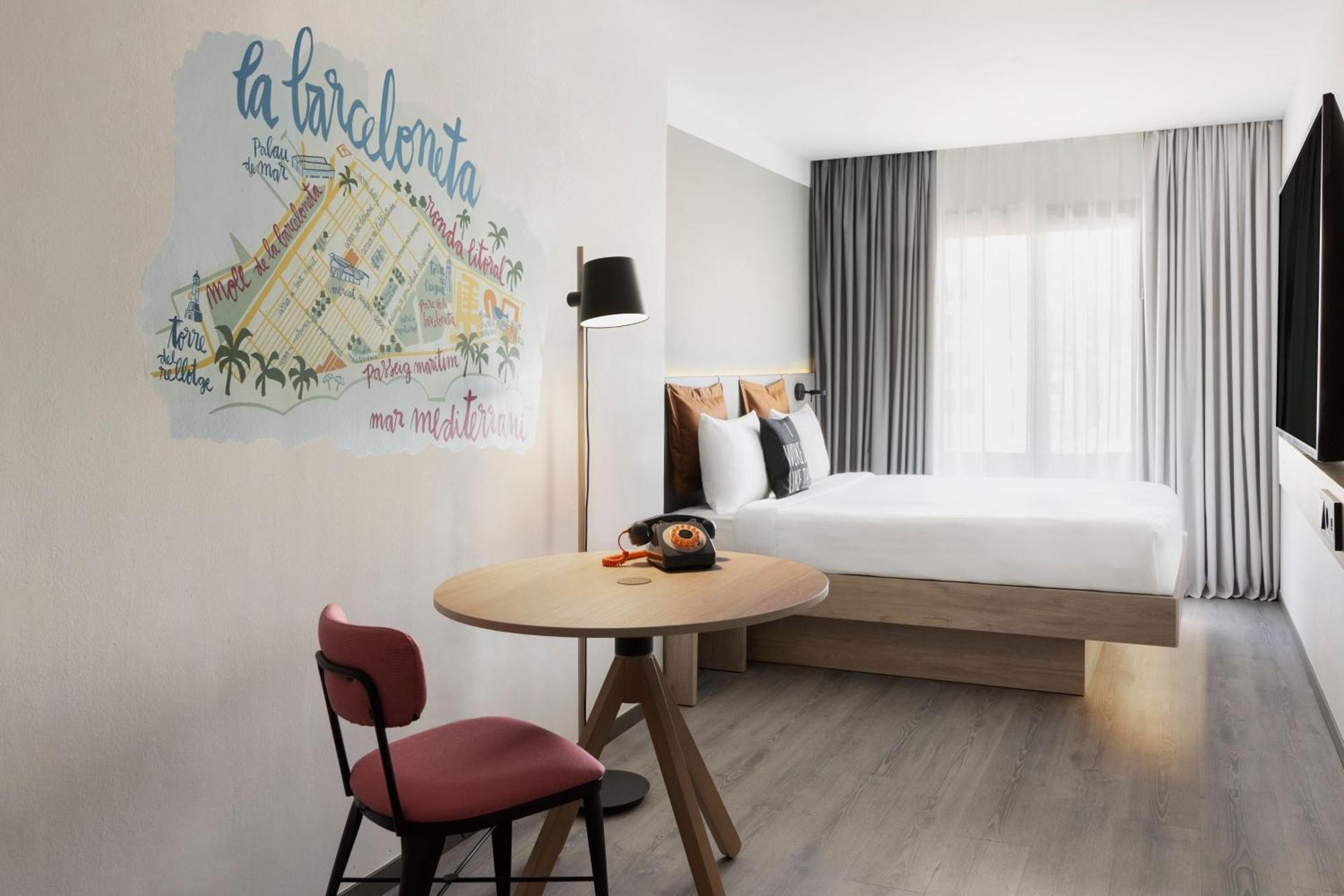 Chambre Lit Queen-Size Moxy - Vue sur Ville
