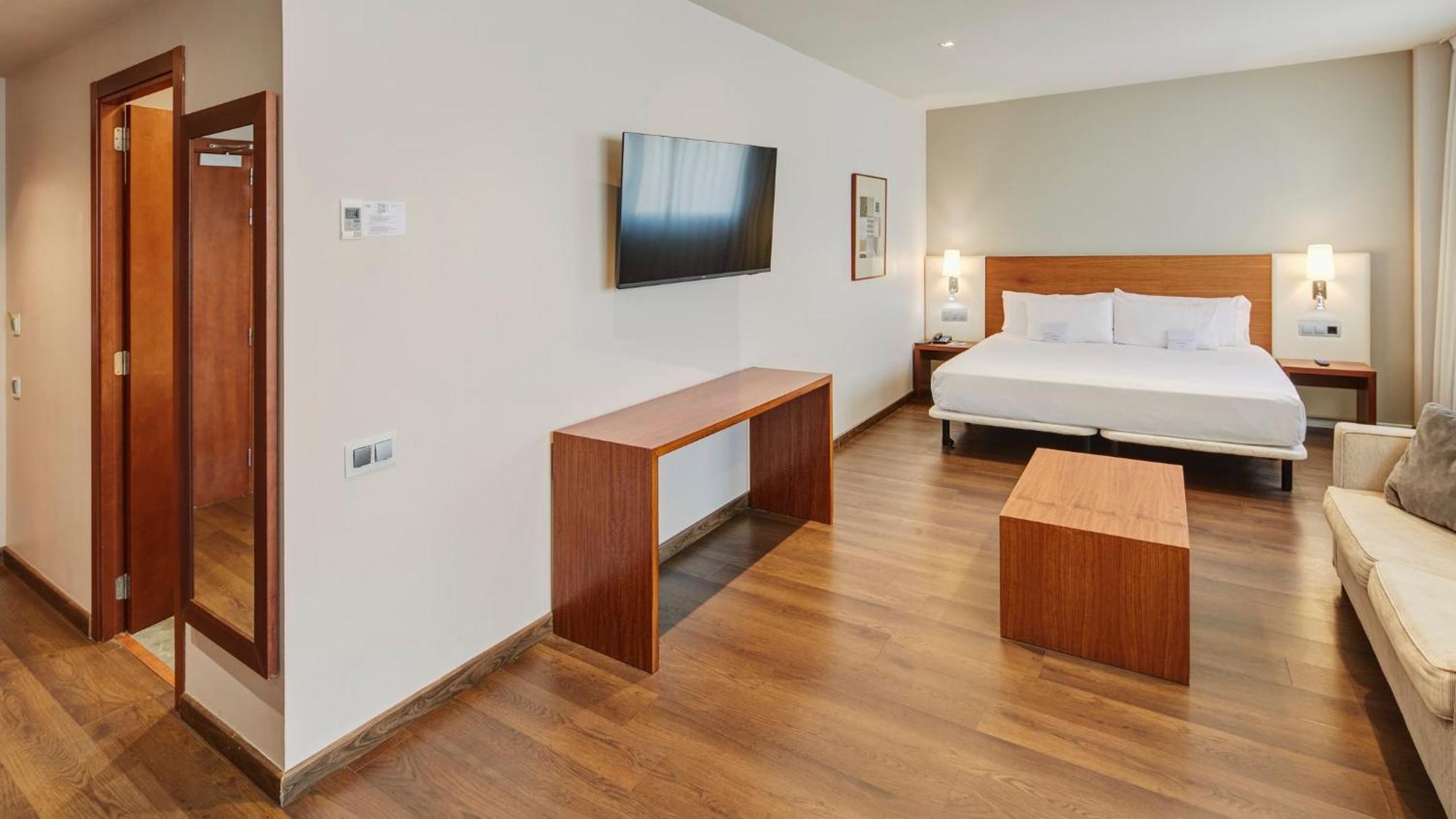 Superior Room with Extra Bed