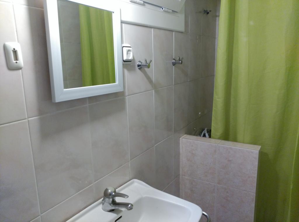 Camera Tripla con Bagno in Comune