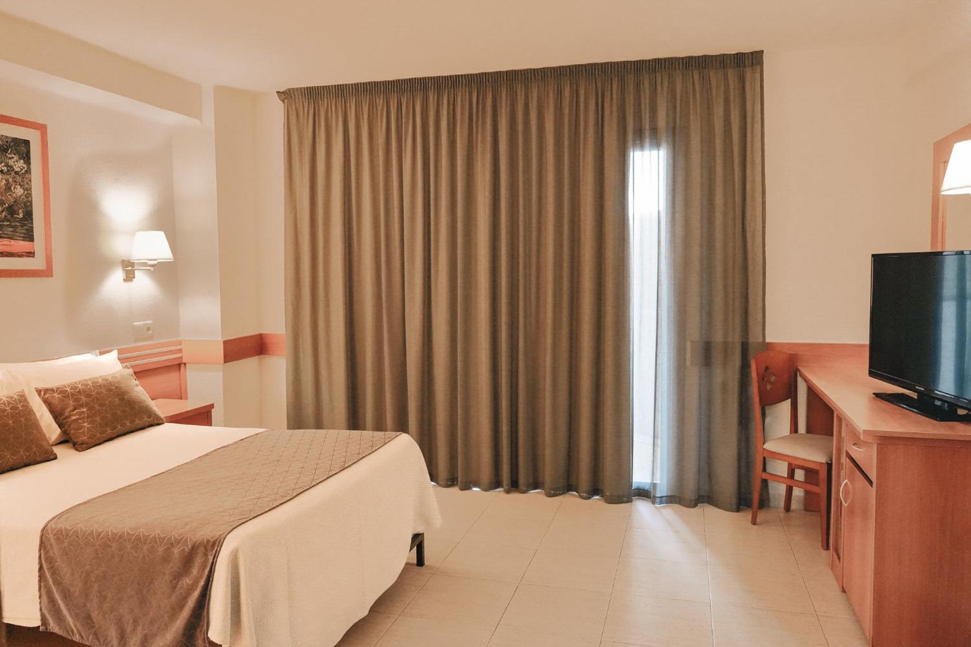 Budget Twin Room