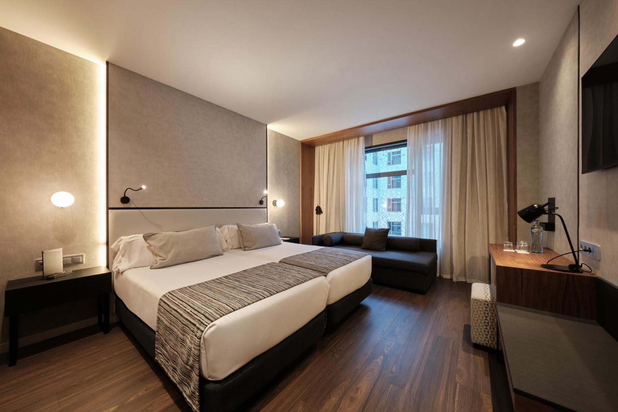 Triple Room (2 Adults + 1 Child),1742594934:JPEG