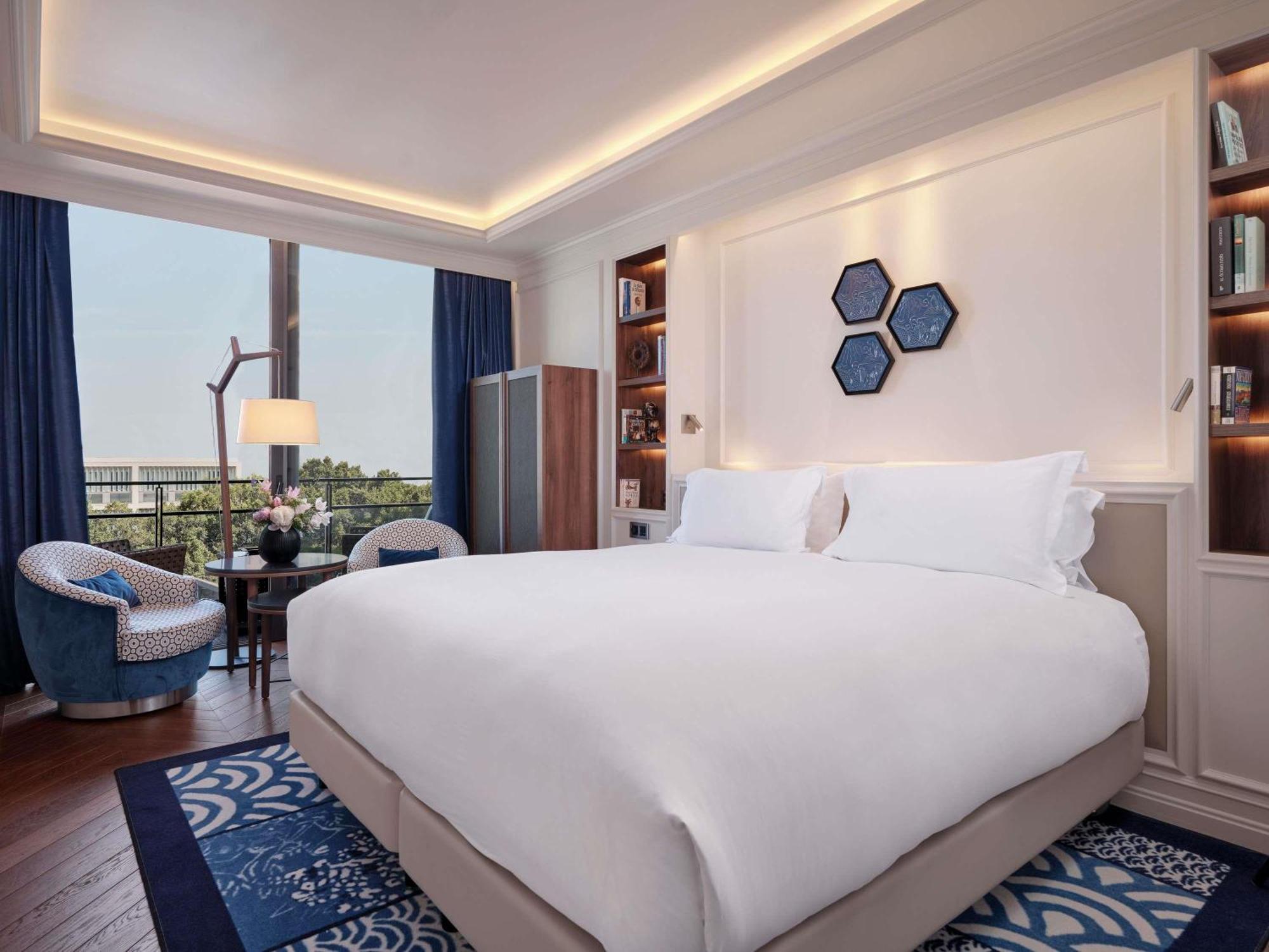 Habitación Doble de lujo con balcón y vistas al jardín