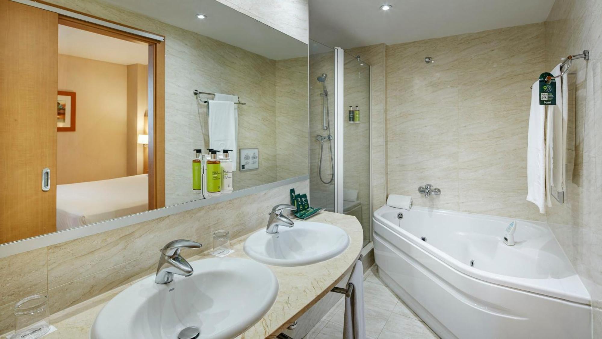 Double Room with Extra Bed