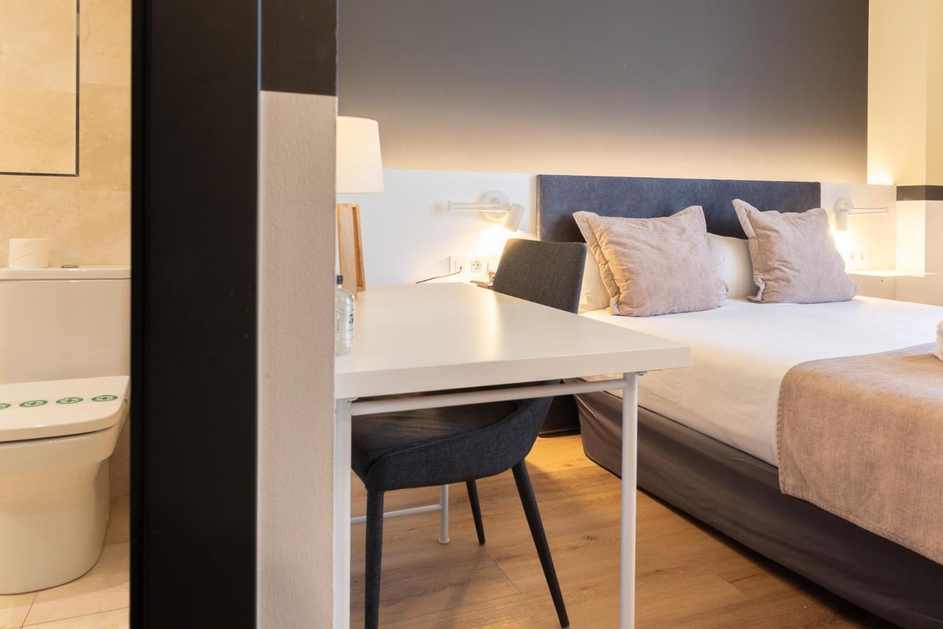 Habitación Triple Superior con balcón
