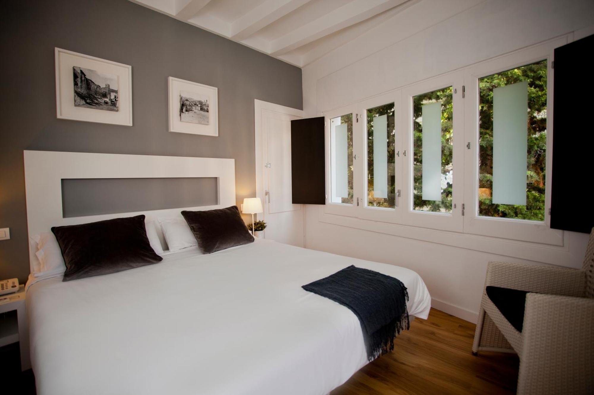 Double or Twin Room,1653538021:JPEG