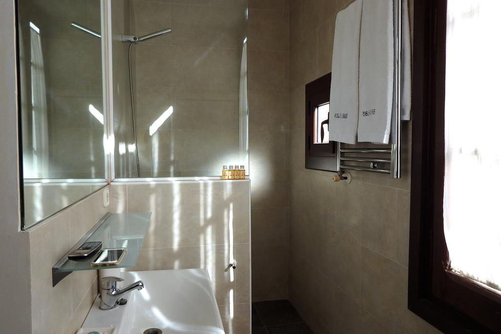 Quarto Duplo com Vista do Jardim