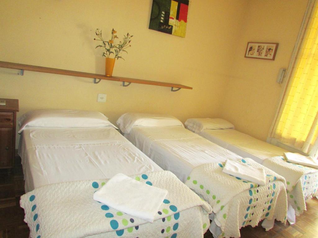 Quarto Triplo com Terraço
