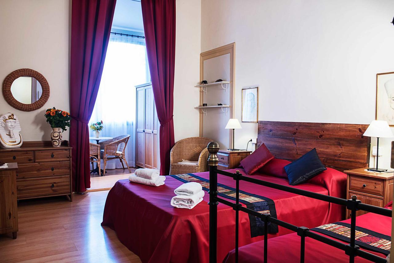 Superior Double or Twin Room with Shared Bathroom