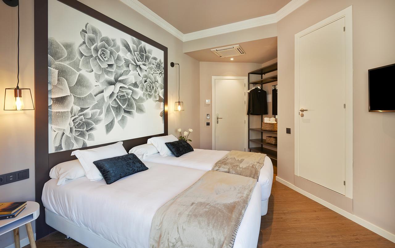 Quarto Superior com Cama de Casal ou 2 de Solteiro