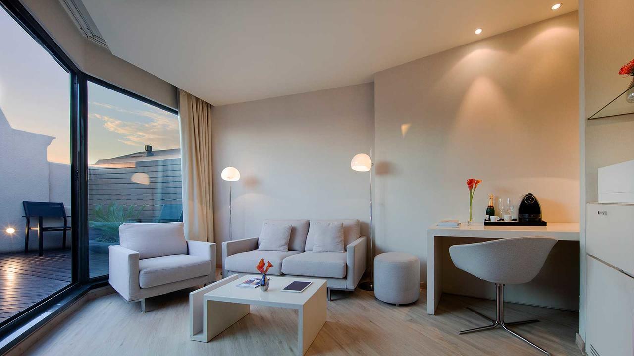 Suite with Terrace,659347800:JPEG