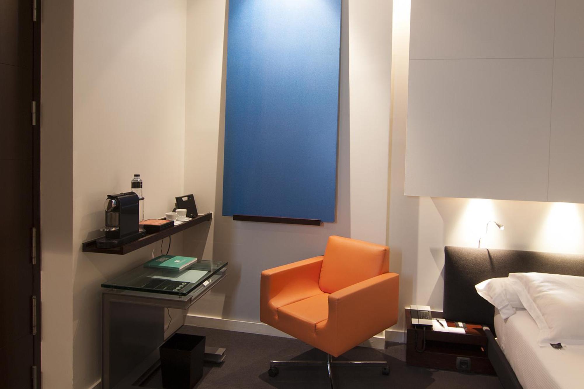Large Single Room