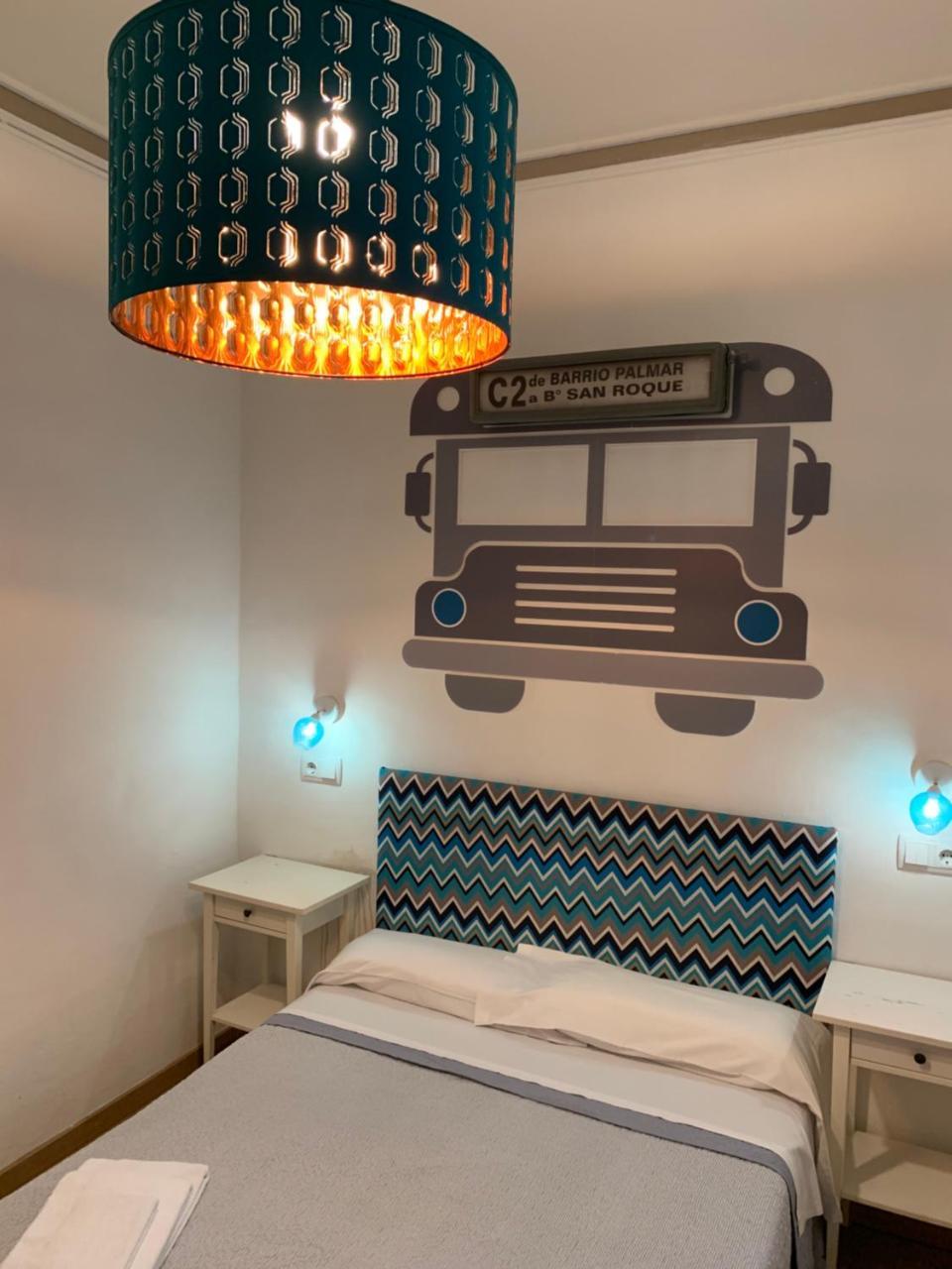 Quarto Duplo com Casa de Banho Partilhada