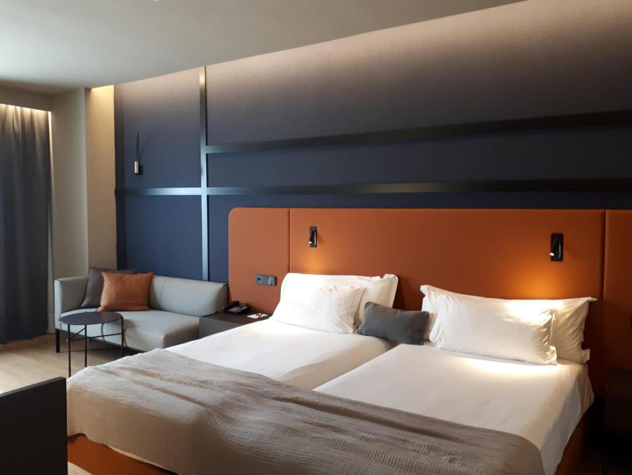Deluxe Double or Twin Room with Terrace,775993969:JPEG