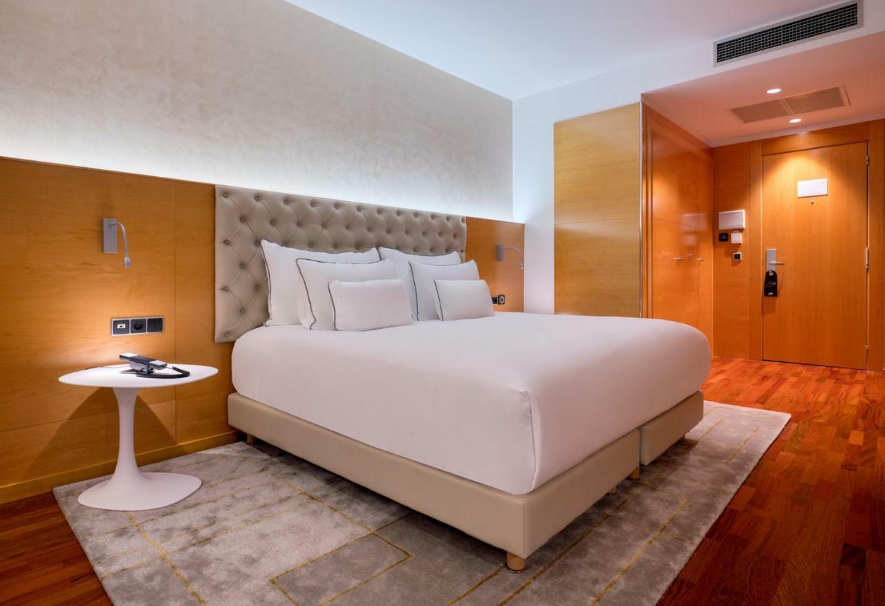 Quarto Superior com Cama de Casal ou 2 de Solteiro