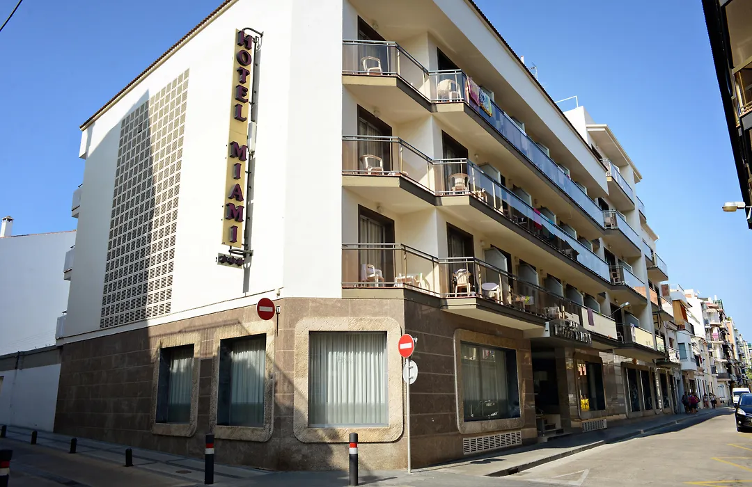 Hotel Miami Calella - El De Siempre, Como Nunca-1