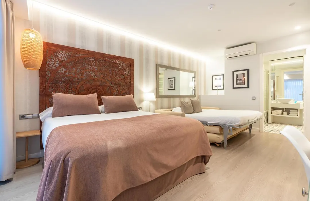 Serennia Fira Gran Via Exclusive Rooms-1