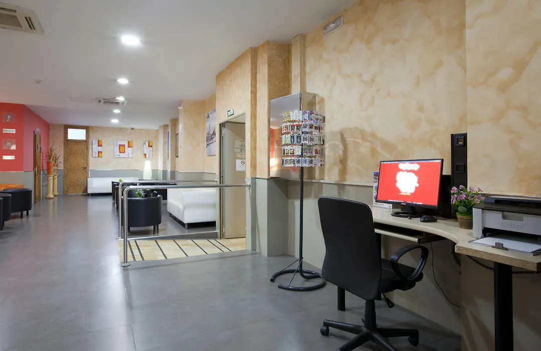 Hostal Barcelona-1
