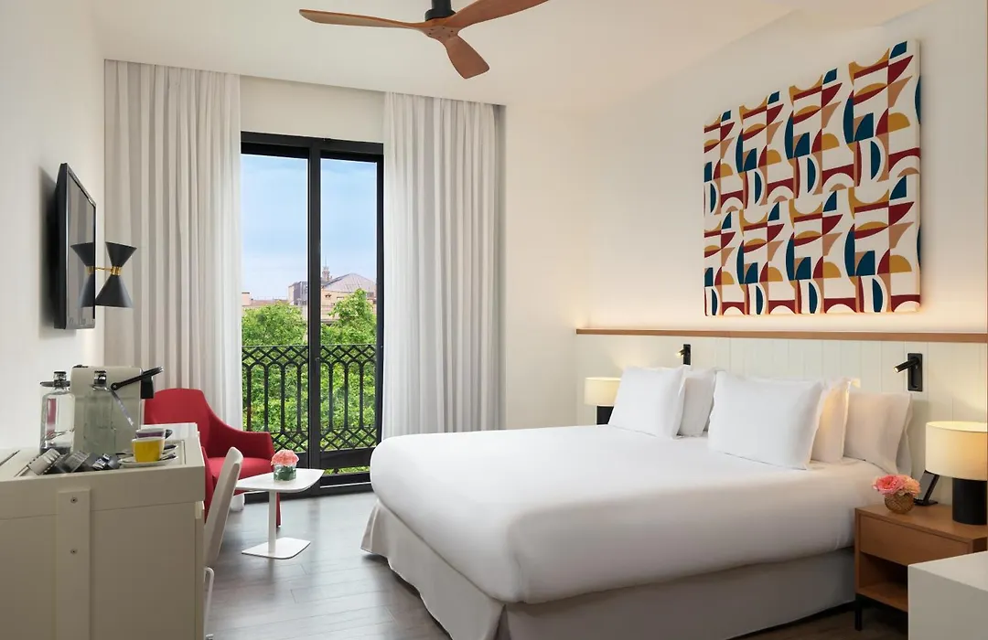 H10 Urquinaona Plaza (Adults Only)-1