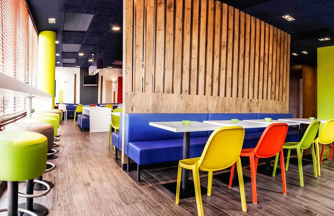 Ibis Budget Barcelona Sant Andreu De La Barca-1