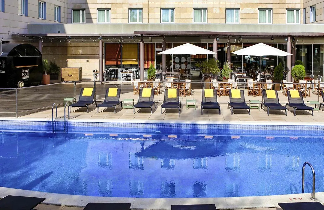 Novotel Barcelona Cornella-1