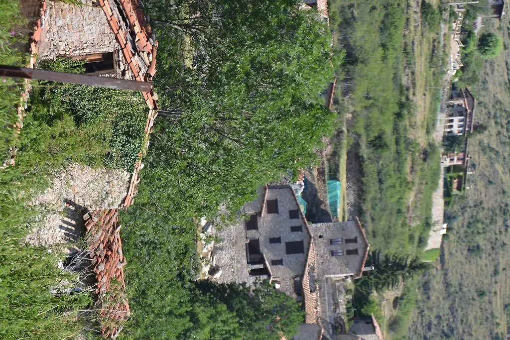 Hostal La Muntanya-1
