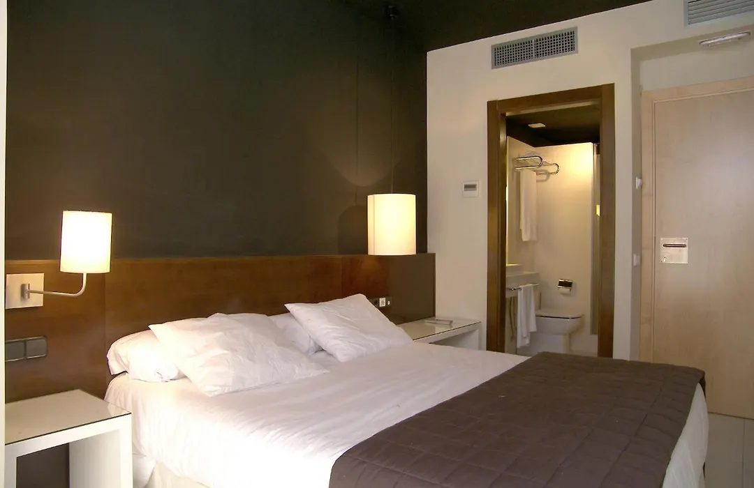 Hostal Badaloní-1