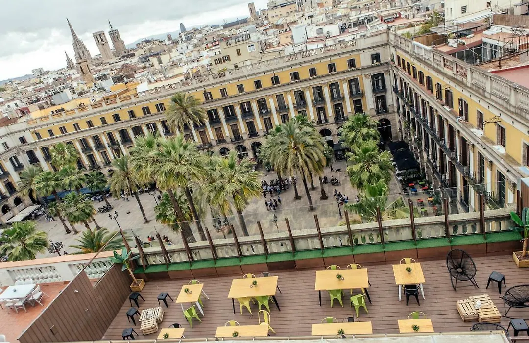 Kabul Party Hostel Barcelona-1