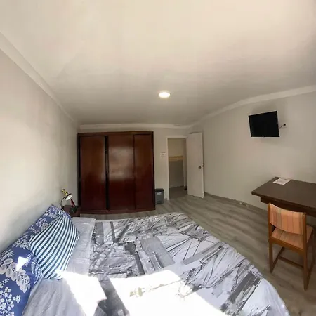 Hostel Penedes-2