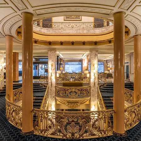 El Avenida Palace-2