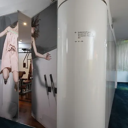 Chic&Basic Born Boutique Hotel-3