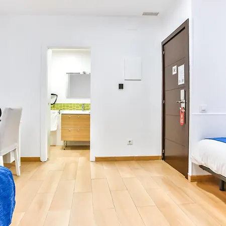 Laramond Barcelona Rooms-2