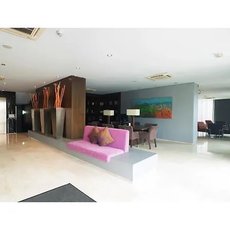 Hotel Ciutat Martorell-2