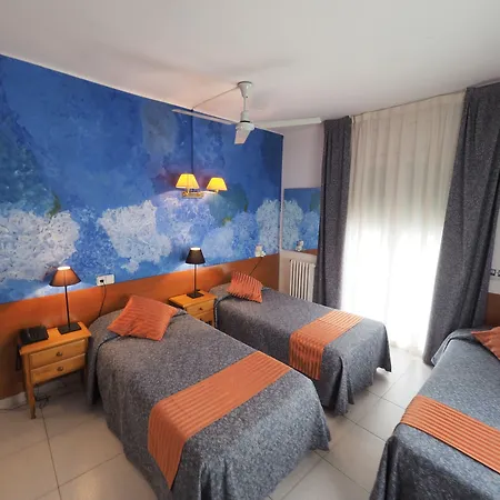 Hotel Montserrat-3