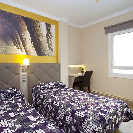 Hostal Barcelona-3