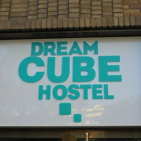 Dream Cube Hostel-3