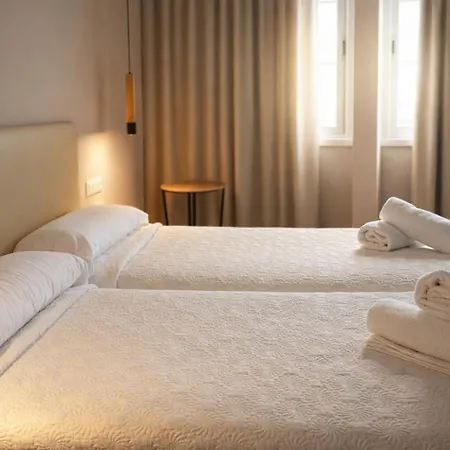 Aparthotel Montcada-2