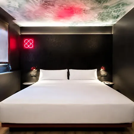 Yomo Hostal Bcn Port-3