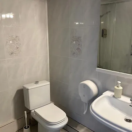 Hostal Delfos-3
