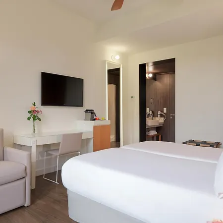 H10 Urquinaona Plaza (Adults Only)-3