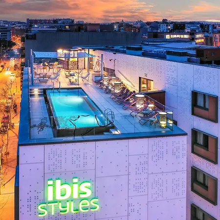 Ibis Styles Barcelona City Bogatell-3